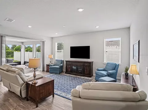 Living - 6261 Citrus Grove Ct, Saint Cloud, FL 34771 photo 1 of 3
