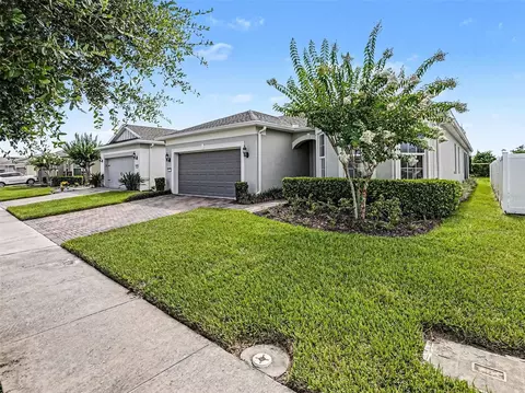 Exterior - 6261 Citrus Grove Ct, Saint Cloud, FL 34771 photo 2 of 10