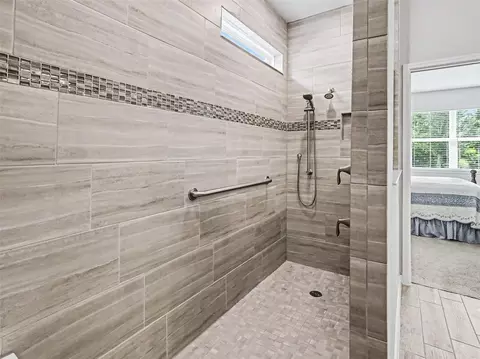 Bath - 6261 Citrus Grove Ct, Saint Cloud, FL 34771 photo 1 of 3