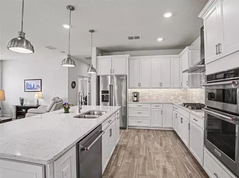 Kitchen - 6261 Citrus Grove Ct, Saint Cloud, FL 34771 photo 2 of 3