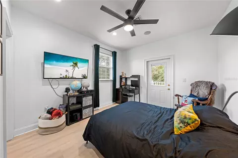 Bedroom - 3358 Cat Brier Trl, Harmony, FL 34773 photo 6 of 9