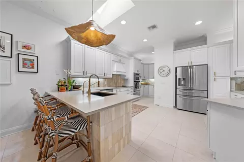 Kitchen - 3358 Cat Brier Trl, Harmony, FL 34773 photo 7 of 9