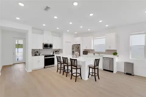 Kitchen - 1924 Columbus Path, Saint Cloud, FL 34771 photo 2 of 3