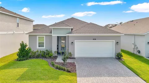 Exterior - 1924 Columbus Path, Saint Cloud, FL 34771 photo 2 of 7