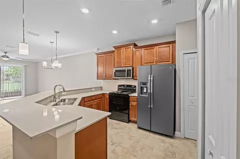 Kitchen - 2825 Attwater Loop, Winter Haven, FL 33884 photo 1 of 7