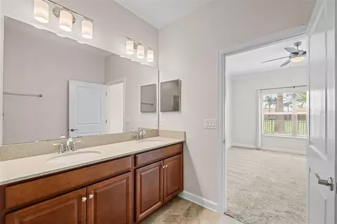 Bath - 2825 Attwater Loop, Winter Haven, FL 33884 photo 4 of 5