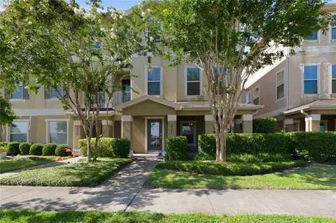 10546 Green Ivy Ln, Orlando, FL 32832