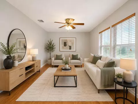 Living - 4104 Quail Nest Ct, Saint Cloud, FL 34772 photo 4 of 4