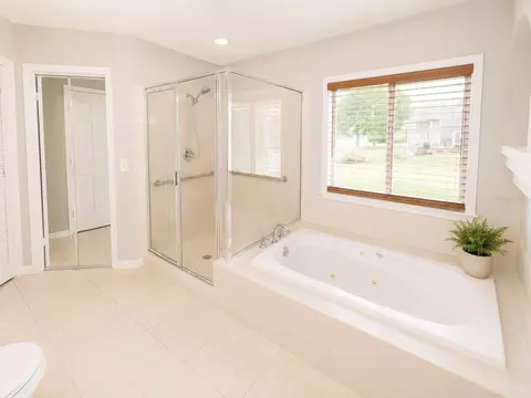 Bath - 4104 Quail Nest Ct, Saint Cloud, FL 34772 photo 1 of 2