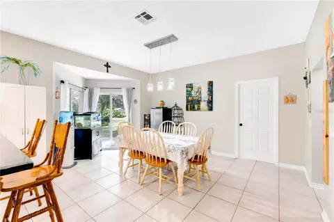 Dining - 5381 Alligator Lake Rd, Saint Cloud, FL 34772 photo 2 of 2