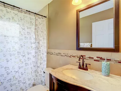 Bath - 3600 Yellow Bird Ct, Saint Cloud, FL 34772 photo 3 of 4