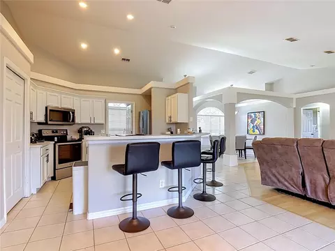Kitchen - 3600 Yellow Bird Ct, Saint Cloud, FL 34772 photo 2 of 4