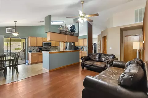 2207 Deata Ct, Saint Cloud, FL 34772 photo 13