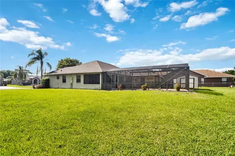 2207 Deata Ct, Saint Cloud, FL 34772 photo 31
