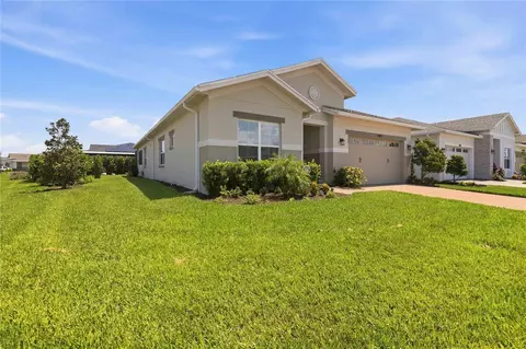 5003 Dancy Ln, Saint Cloud, FL 34772 photo 3
