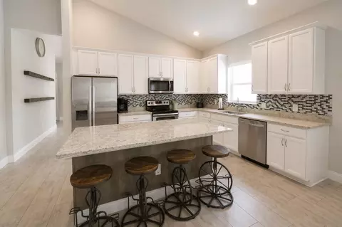 Kitchen - 3485 Middlebrook Pl, Harmony, FL 34773 photo 2 of 4