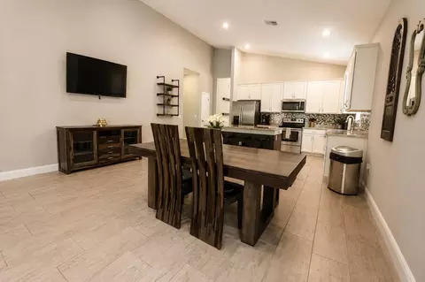 Dining - 3485 Middlebrook Pl, Harmony, FL 34773 photo 1 of 2