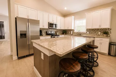 Kitchen - 3485 Middlebrook Pl, Harmony, FL 34773 photo 3 of 4
