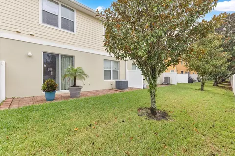 Exterior - 4900 Poolside Dr, Saint Cloud, FL 34769 photo 2 of 4