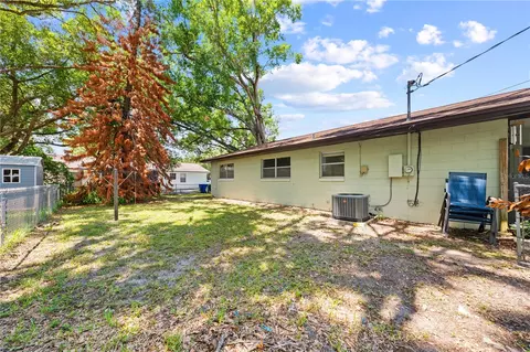 Exterior - 1501 Virginia Ave, Saint Cloud, FL 34769 photo 4 of 12