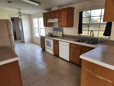 5165 Topeka Ave, Saint Cloud, FL 34773 photo 9