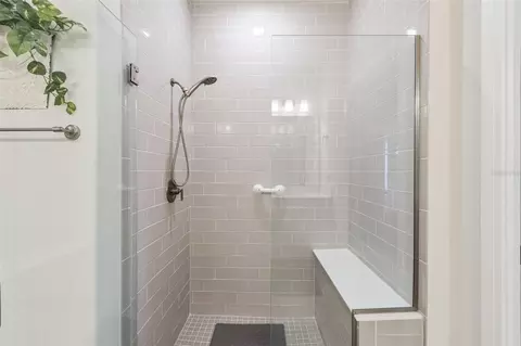 Bath - 2732 Cherry Blossom Loop, Saint Cloud, FL 34771 photo 2 of 2