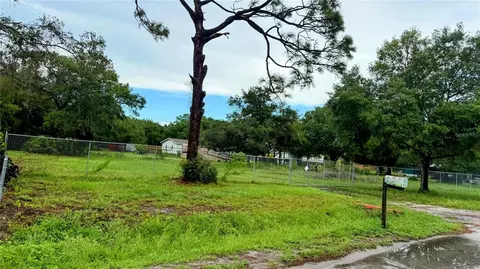 5585 Lake Lizzie Dr, Saint Cloud, FL 34771 photo 5