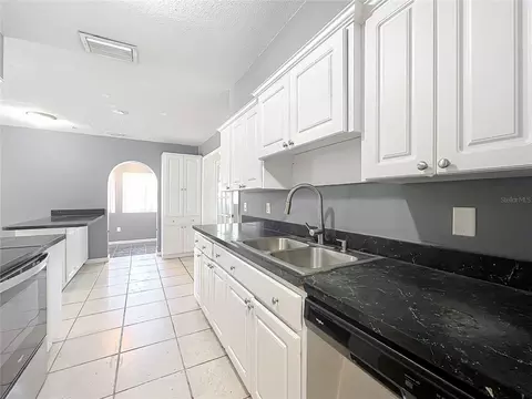Kitchen - 2543 Hathaway Dr, Cocoa, FL 32926 photo 5 of 7