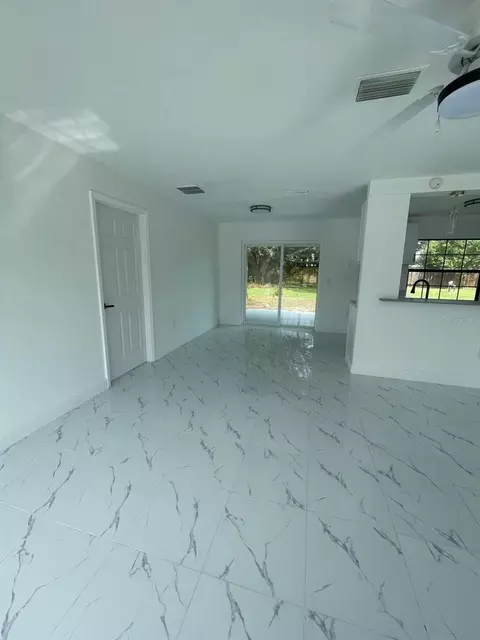 113 Teak Loop, Ocala, FL 34472 photo 4