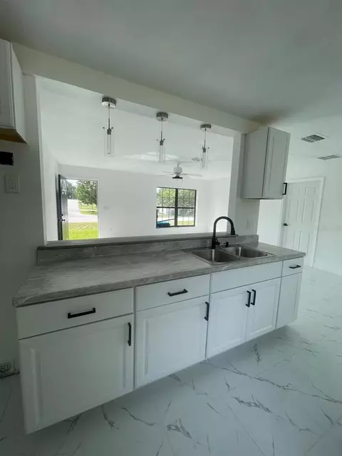113 Teak Loop, Ocala, FL 34472 photo 6