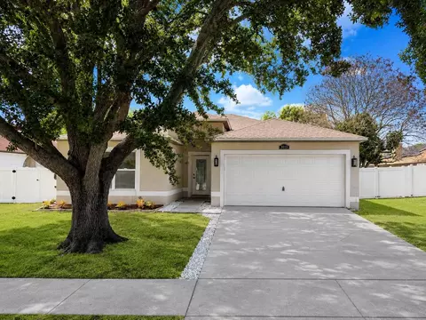 5112 Laval Dr, Orlando, FL 32839