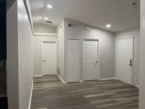 Entry Way - 13303 Pinyon Dr, Clermont, FL 34711 photo 1 of 2