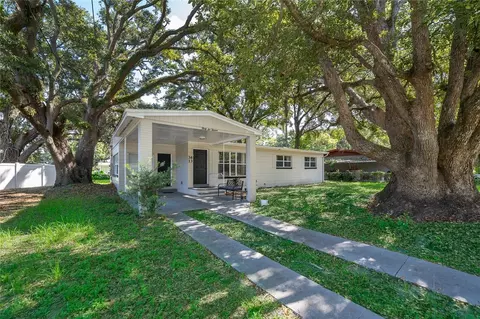 3613 Amigos Ave, Orlando, FL 32808
