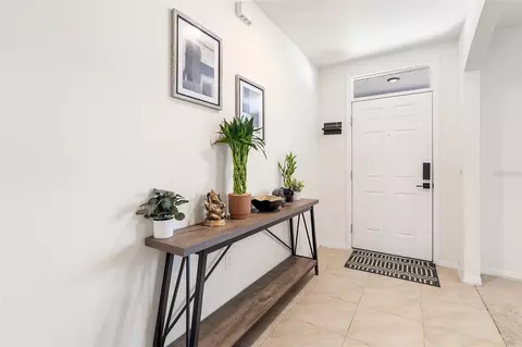 Entry Way - 2533 Harmonia Hammock Rd, Harmony, FL 34773 photo 3 of 7