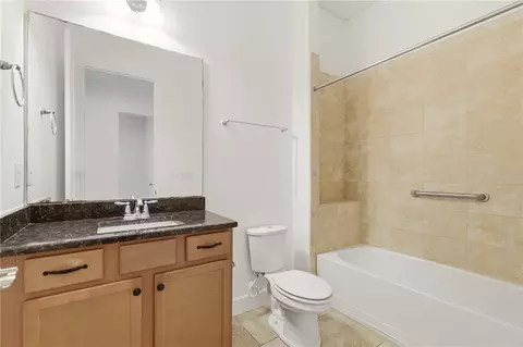 Bath - 2447 Yellow Brick Rd, Saint Cloud, FL 34772 photo 2 of 2