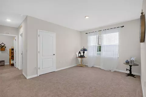 Entry Way - 3995 Mekong Ct, Saint Cloud, FL 34772 photo 4 of 5