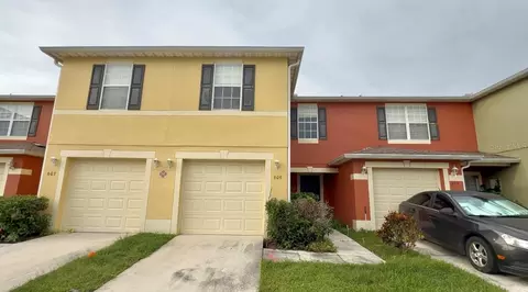 609 Cresting Oak Cir #98, Orlando, FL 32824