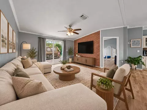 6411 Woods St, Saint Cloud, FL 34771 photo 2