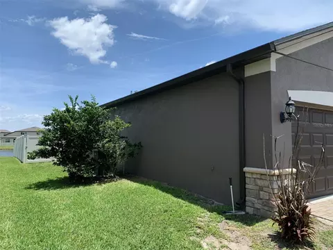 Exterior - 3966 Baja Dr, Saint Cloud, FL 34772 photo 7 of 11