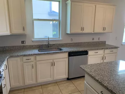 Kitchen - 3966 Baja Dr, Saint Cloud, FL 34772 photo 2 of 2
