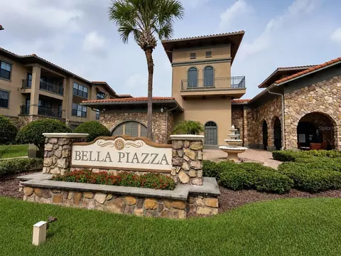 901 Charo Pkwy #714, Davenport, FL 33897