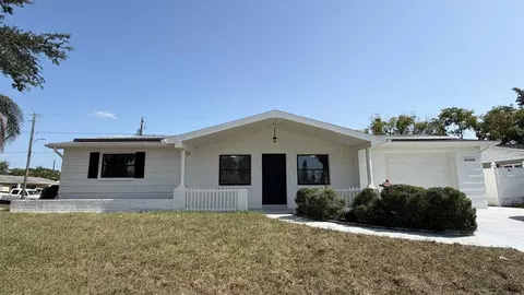 3708 Holiday Lake Dr, Holiday, FL 34691
