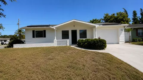 3708 Holiday Lake Dr, Holiday, FL 34691