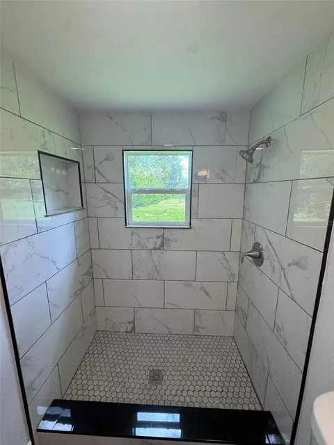 904 Robinson Ave, Saint Cloud, FL 34769 photo 2