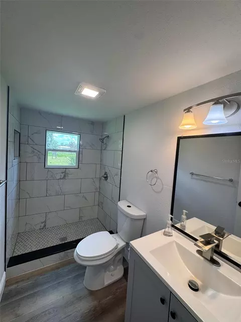 904 Robinson Ave, Saint Cloud, FL 34769 photo 8