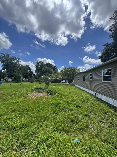 904 Robinson Ave, Saint Cloud, FL 34769 photo 9