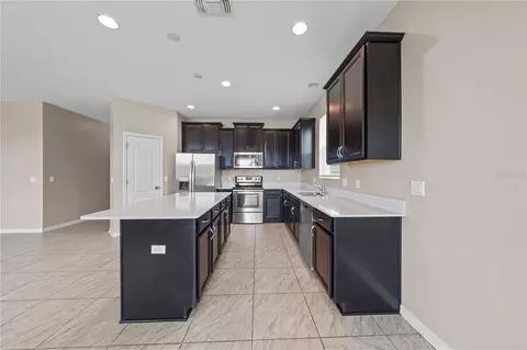 Kitchen - 3906 Eternity Cir, Saint Cloud, FL 34772 photo 1 of 2