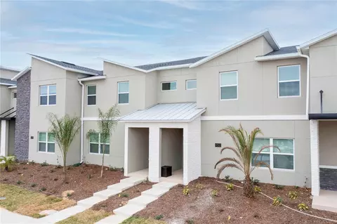 952 Leader St, Davenport, FL 33896
