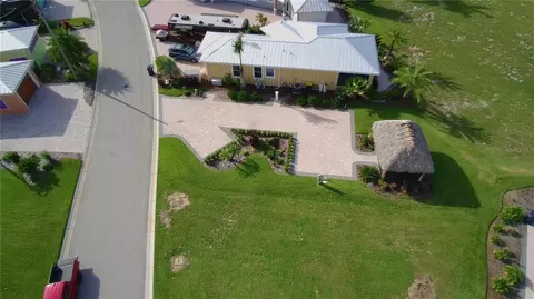 3063 Wood Duck Dr, Polk City, FL 33868