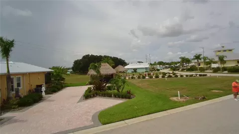 3063 Wood Duck Dr, Polk City, FL 33868